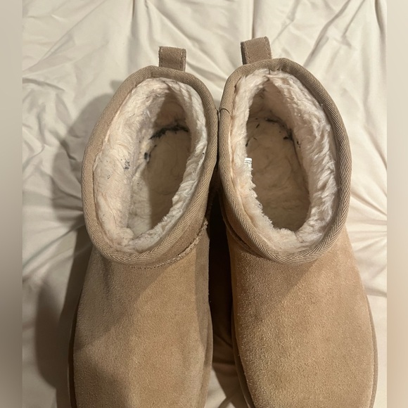 UGG classic ultra mini platform boot - Picture 4 of 5